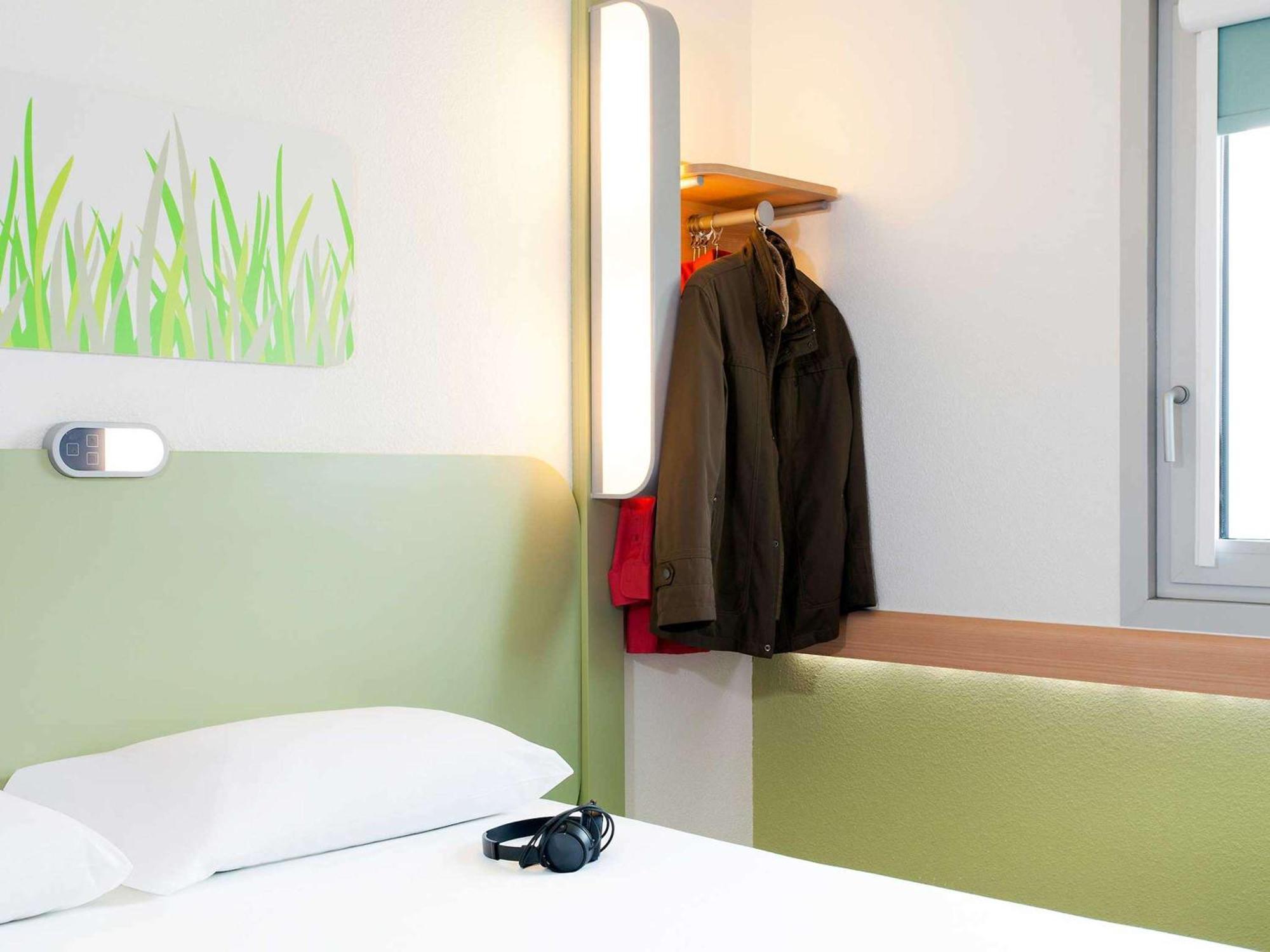 Ibis Budget Beaconsfield Bagian luar foto